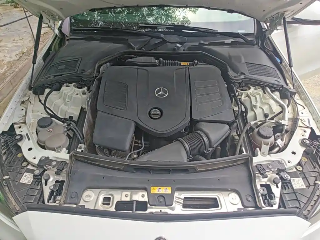 Mercedes-Benz C-Class 2024 — фото 20