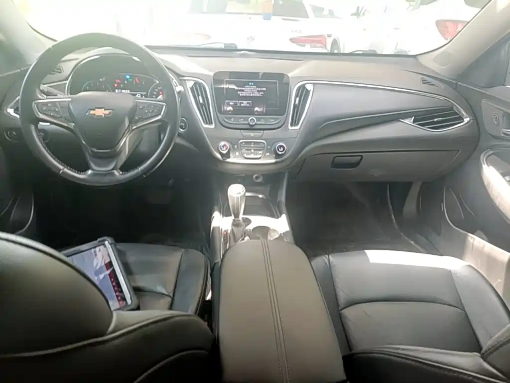 Chevrolet Malibu XL 2019 — фото 10