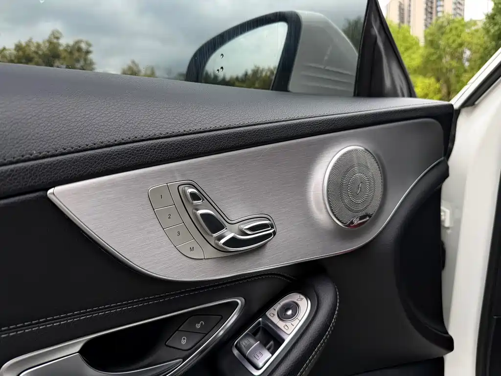 Mercedes-Benz C-Class 2018 — фото 5