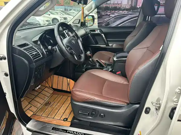 Toyota Prado 2018