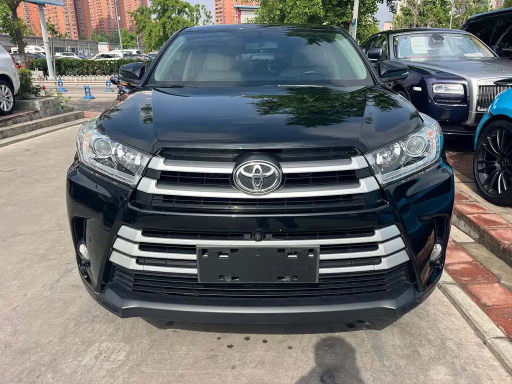 Toyota Highlander 2019 — фото 2