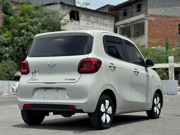Wuling Hongguang MINIEV 2025