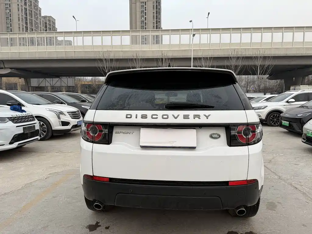 Land Rover Discovery Sport 2018 — фото 9