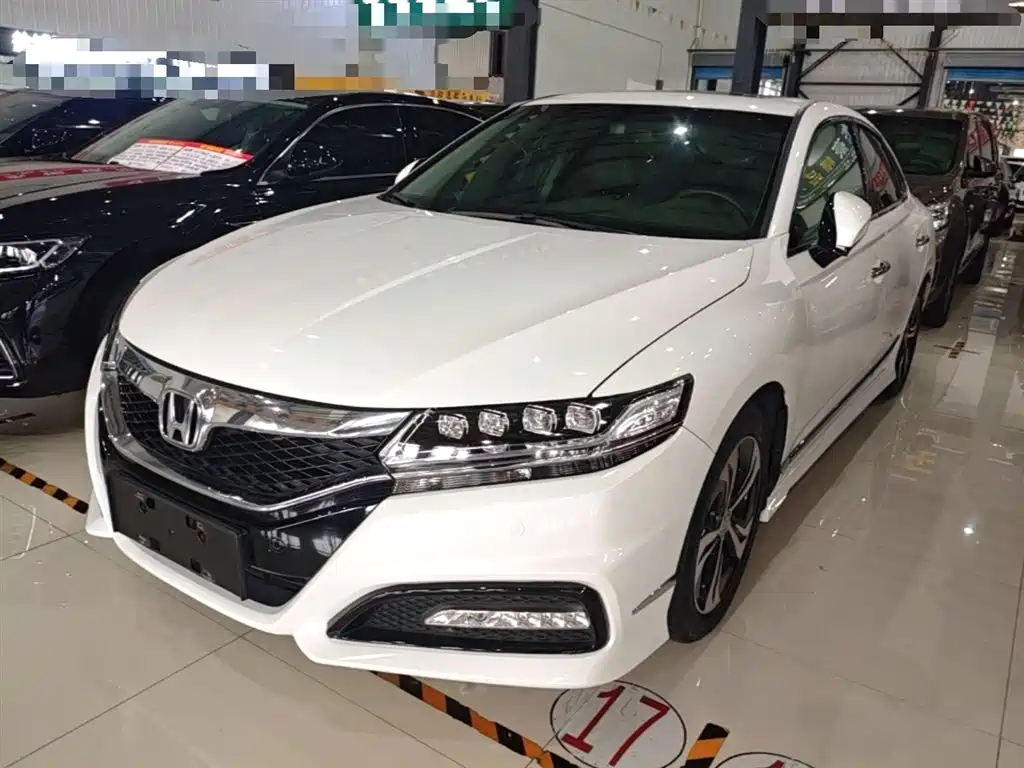 Honda Spirior 2017 — фото 2
