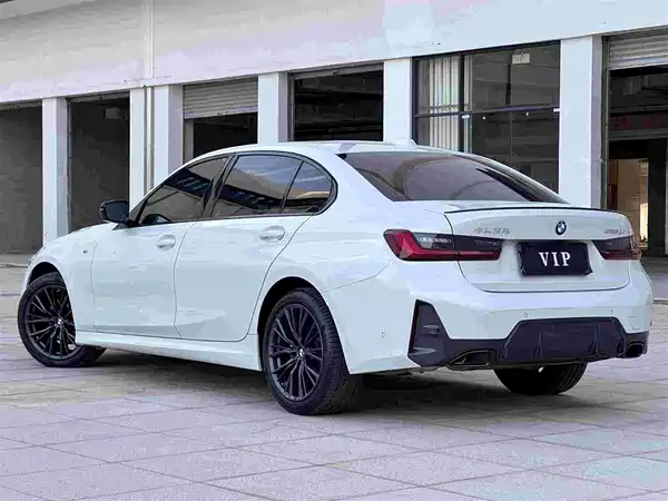 BMW 3 Series 2024