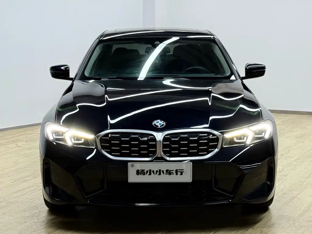 BMW 3 Series 2023