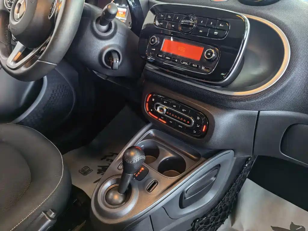smart forfour 2017 — фото 14