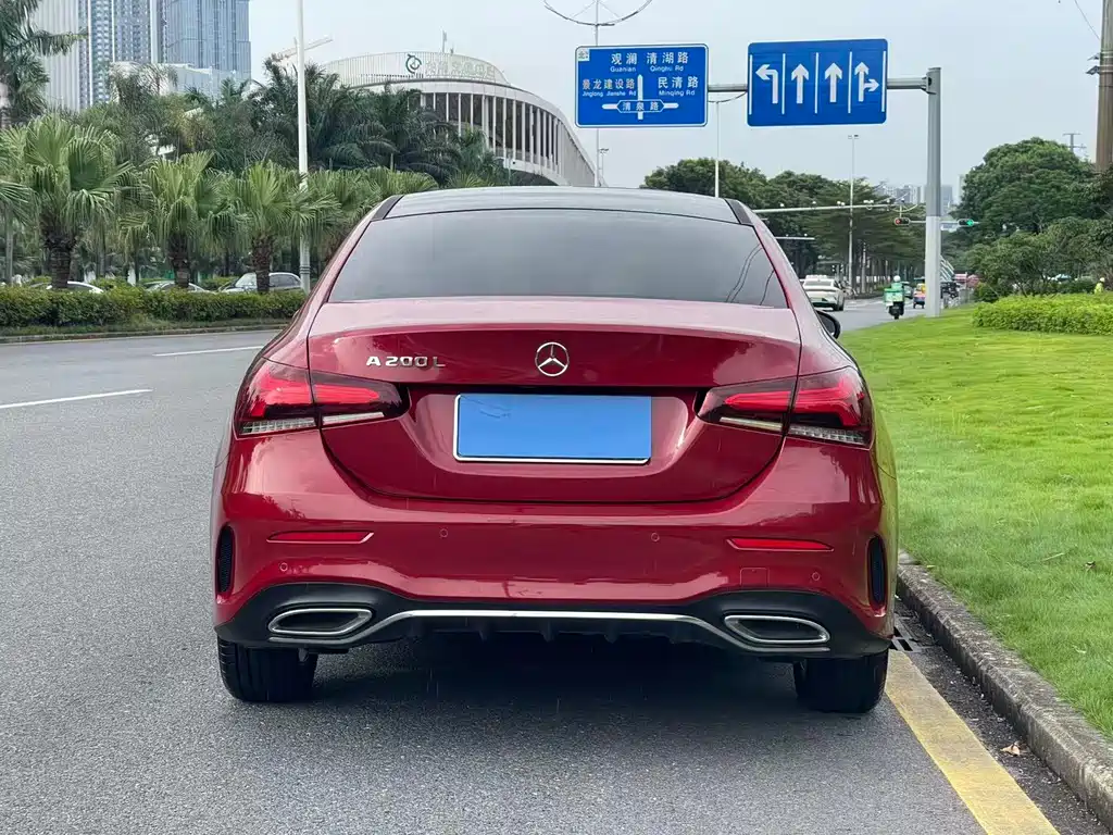 Mercedes-Benz A-Class 2021 — фото 13