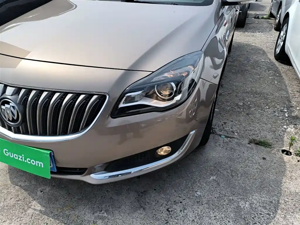 Buick Regal 2015 — фото 24