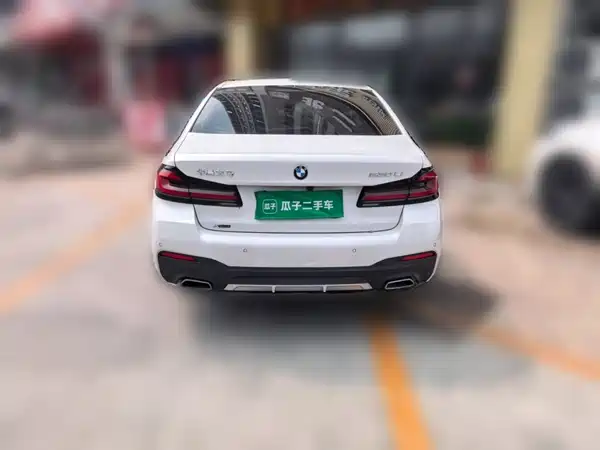 BMW 5 Series 2023