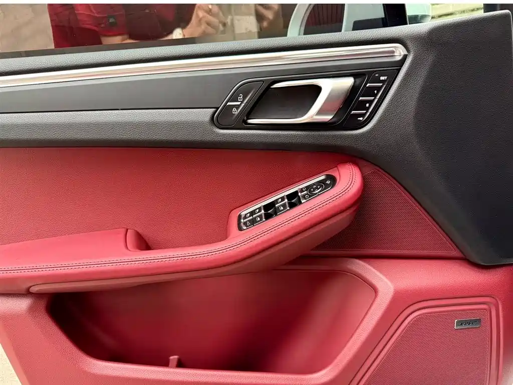Porsche Macan 2020
