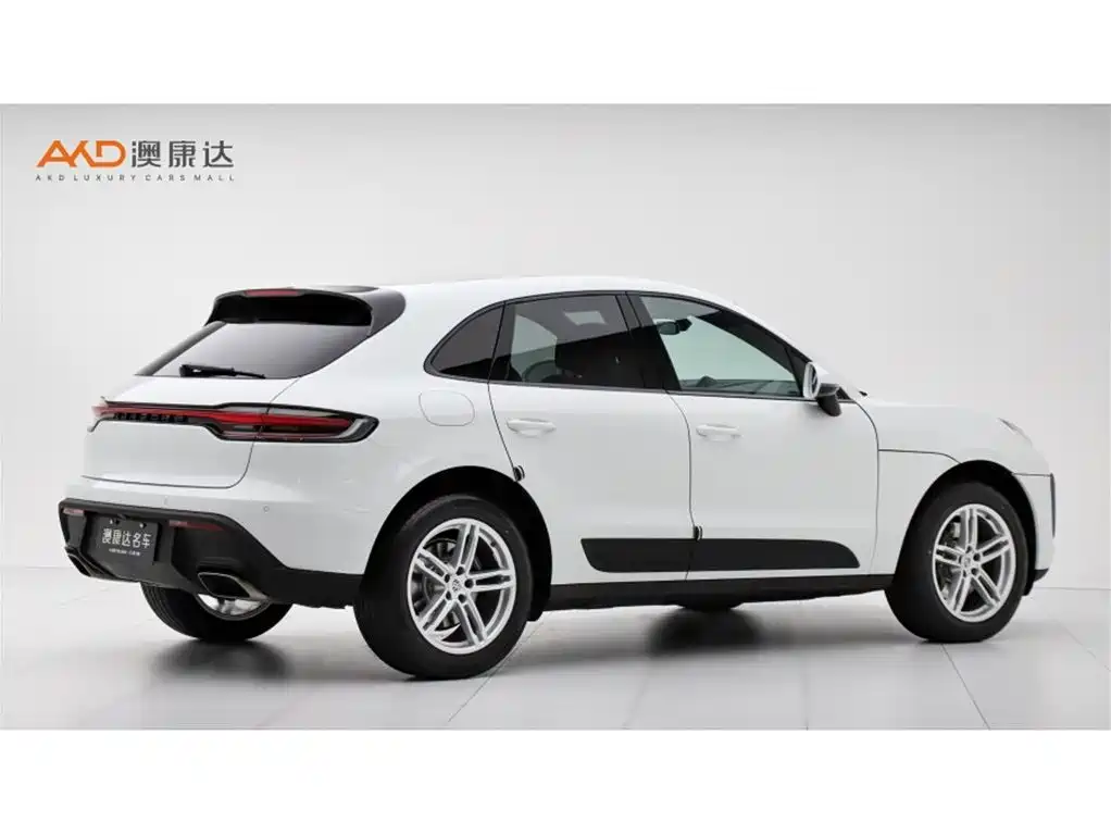 Porsche Macan 2024