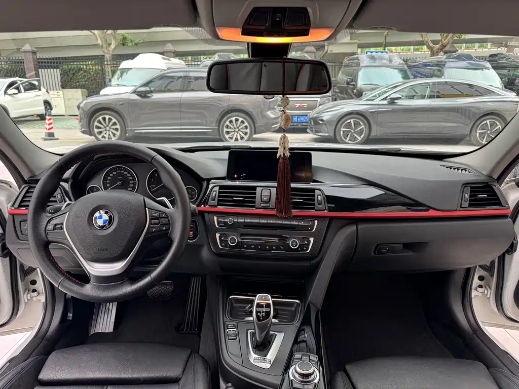 BMW 3 Series 2013