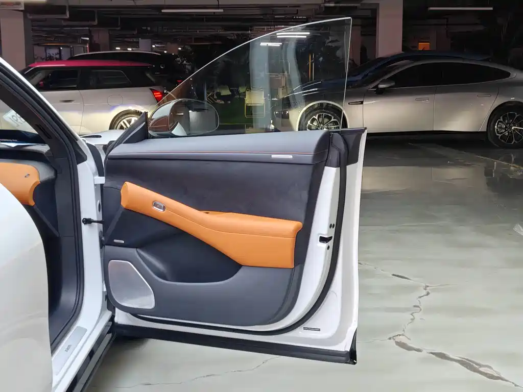Xiaomi YU7 2025 — фото 16
