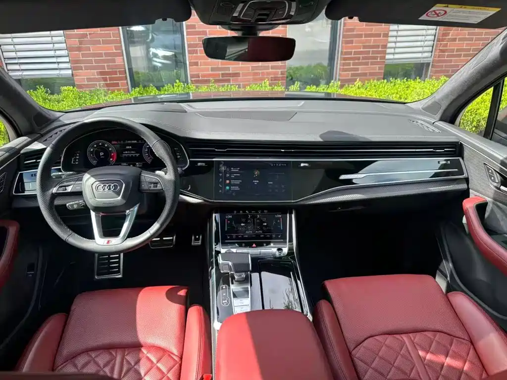 Audi SQ7 2025 — фото 5