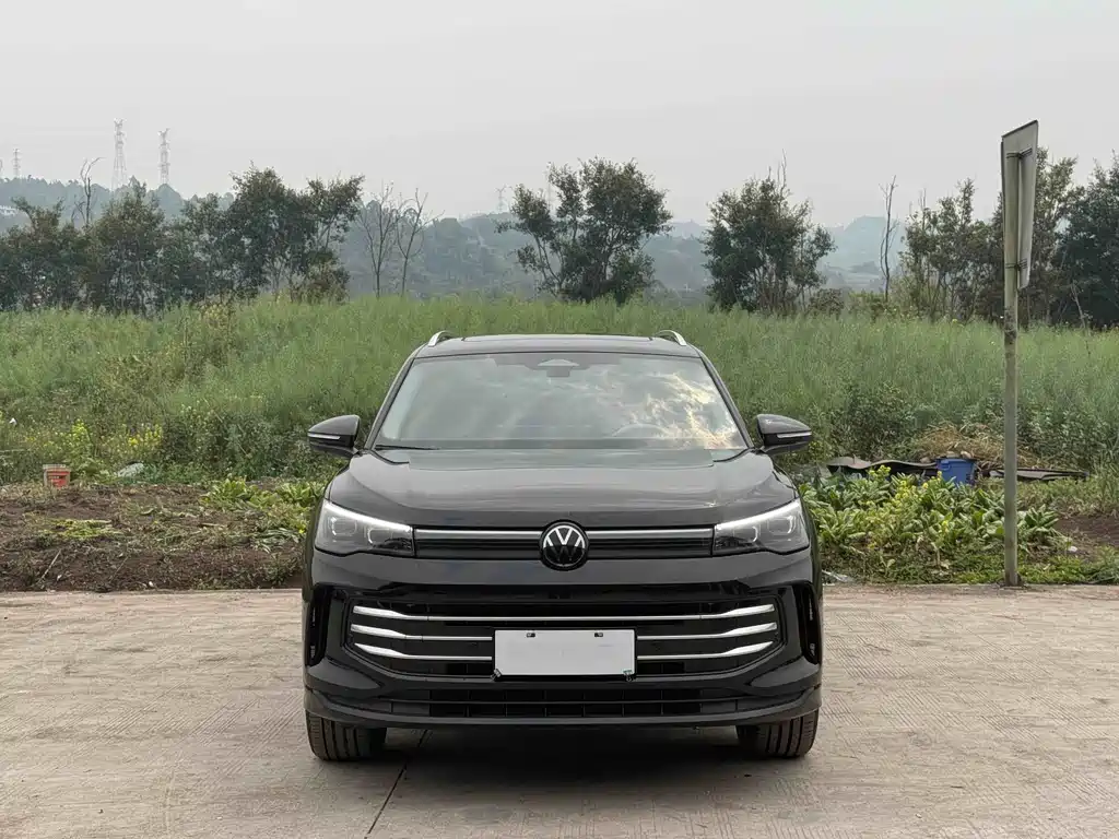 Volkswagen Tiguan L 2025 — фото 19