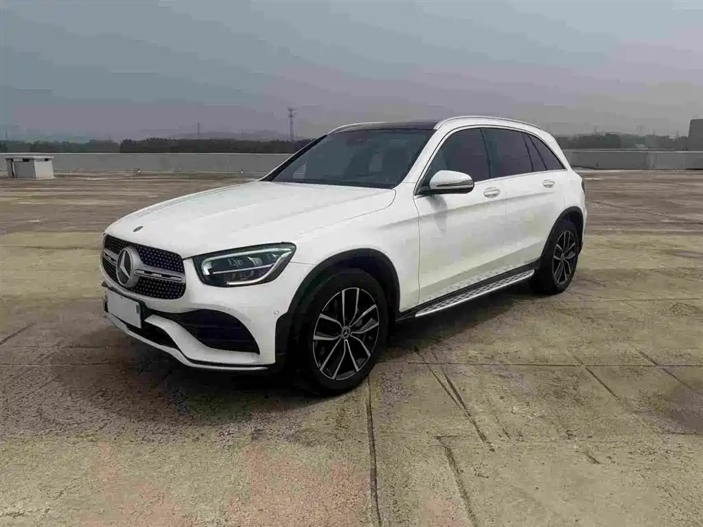 Mercedes-Benz GLC 2021 — фото 1