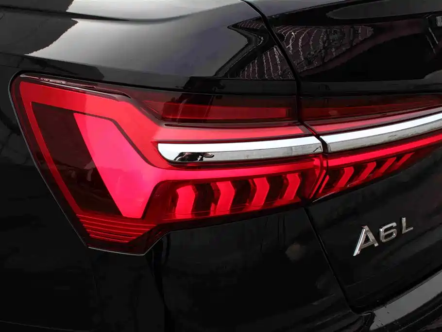 Audi A6L 2021 — фото 12