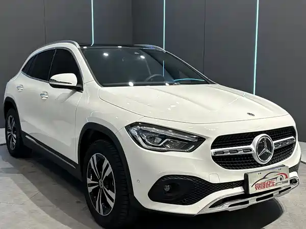 Mercedes-Benz GLA 2022
