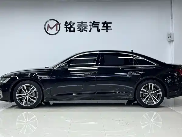 Audi A6L 2023