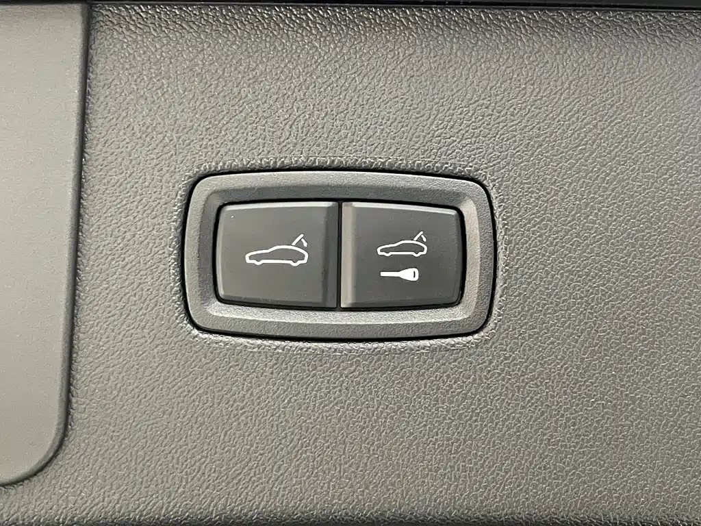 Porsche Cayenne Hybrid 2023 — фото 14