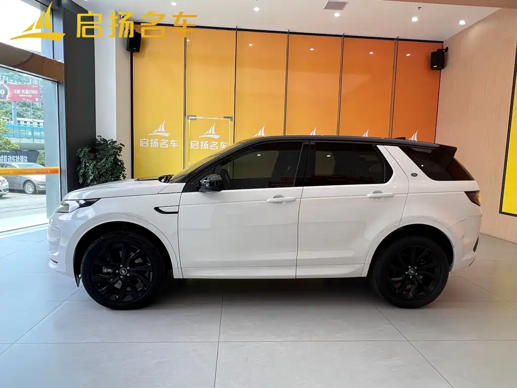 Land Rover Discovery Sport 2021 — фото 3