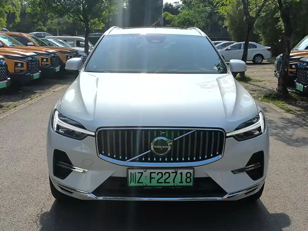 Volvo XC60 PHEV 2024