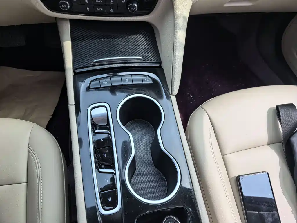 Buick Regal 2021 — фото 11