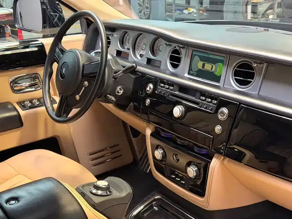 Rolls-Royce Phantom 2013