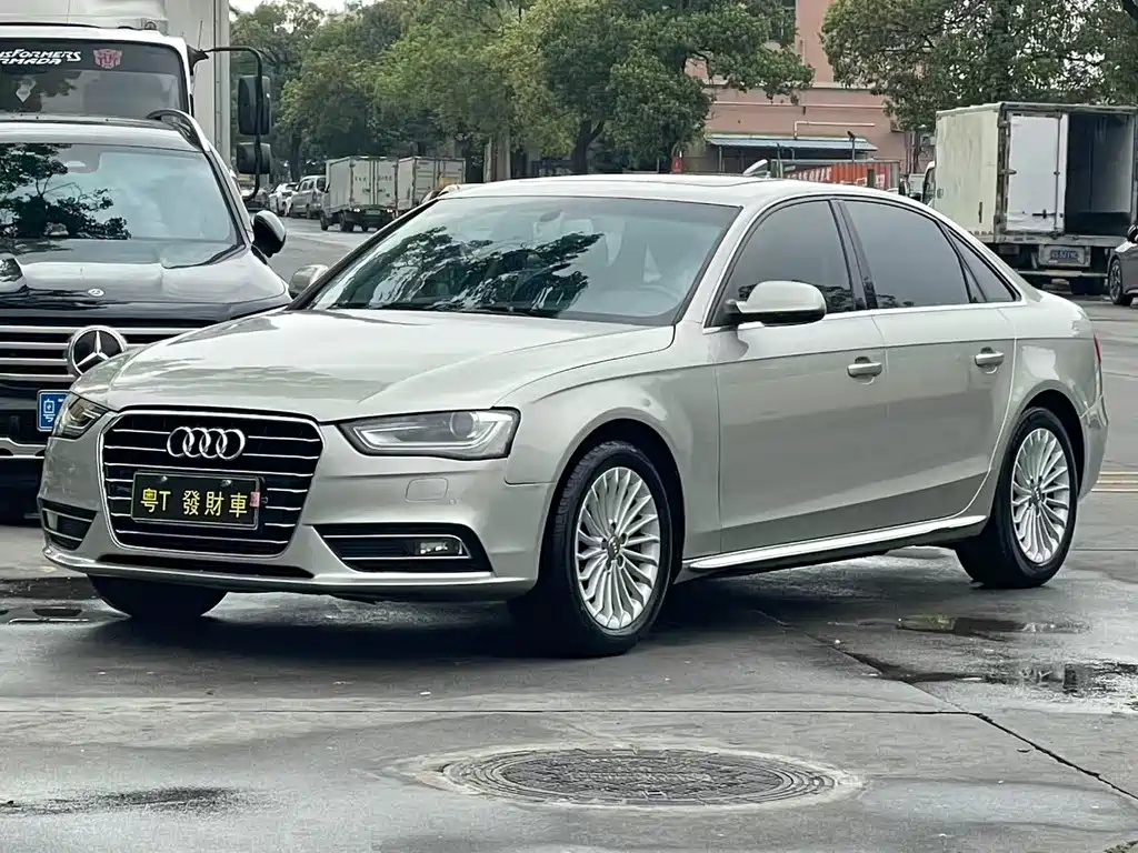 Audi A4L 2016