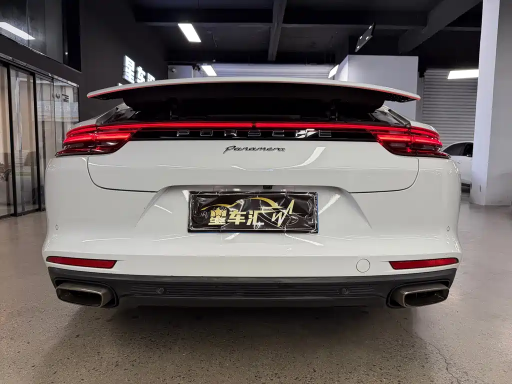 Porsche Panamera 2019 — фото 13