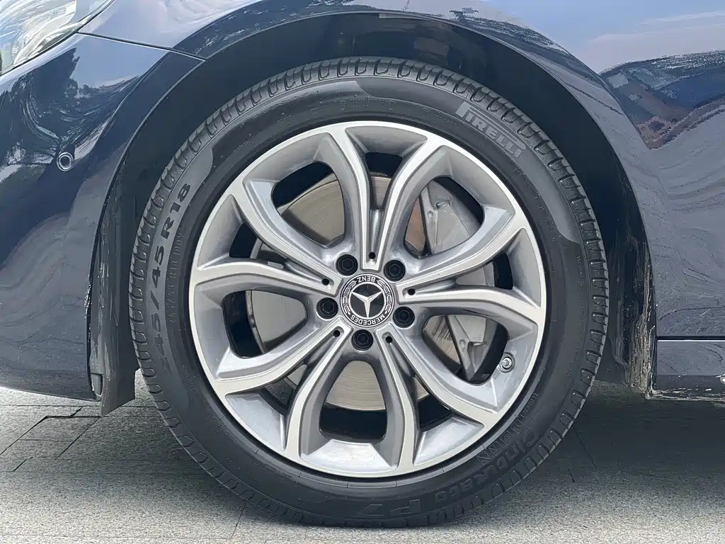 Mercedes-Benz E-Class 2020