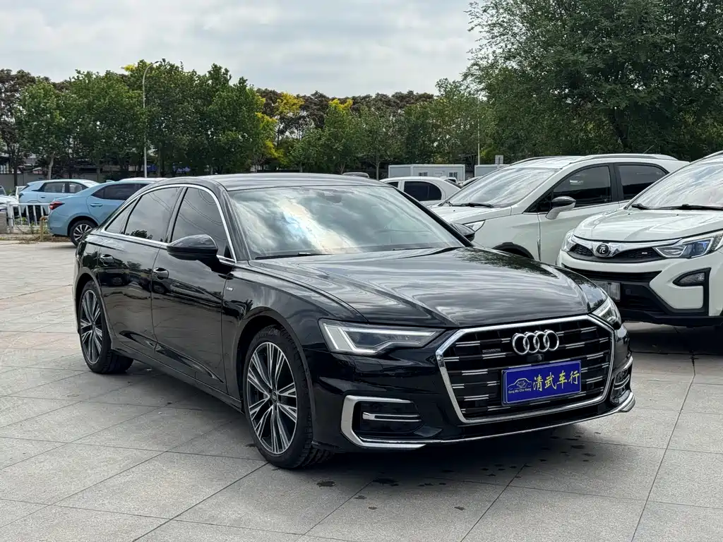 Audi A6L 2025 — фото 2
