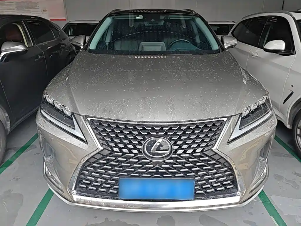 Lexus RX 2021