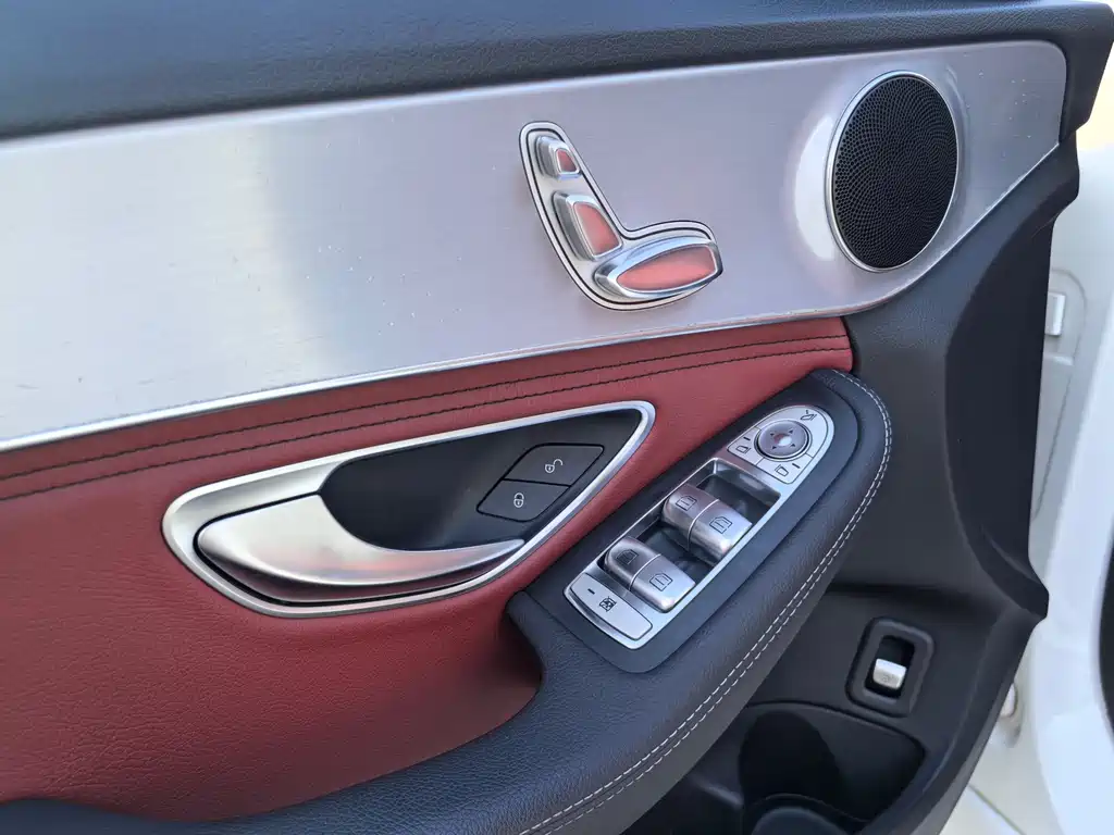 Mercedes-Benz C-Class 2017 — фото 4