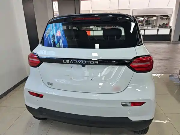 Leapmotor T03 2022