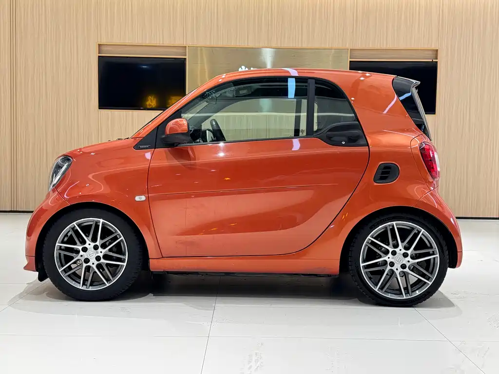 Brabus Smart Fortwo 2017 — фото 8