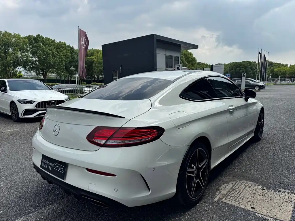 Mercedes-Benz C-Class 2023 — фото 6