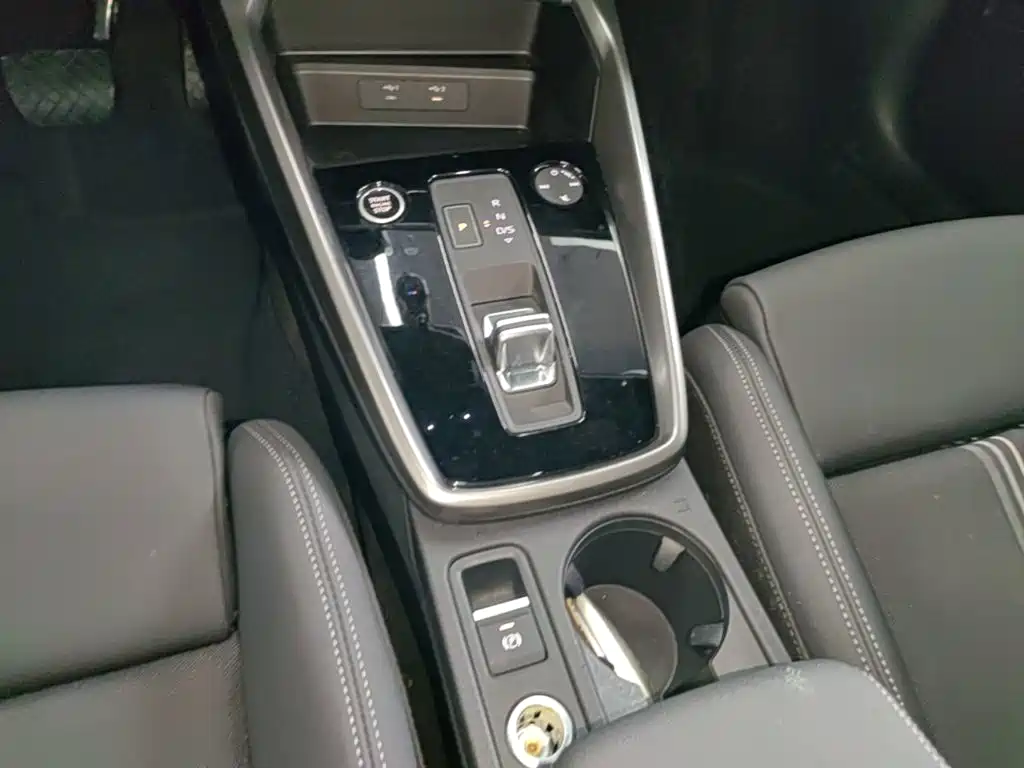 Audi A3 2021 — фото 14