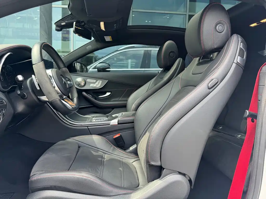 Mercedes-Benz C-Class 2023 — фото 13