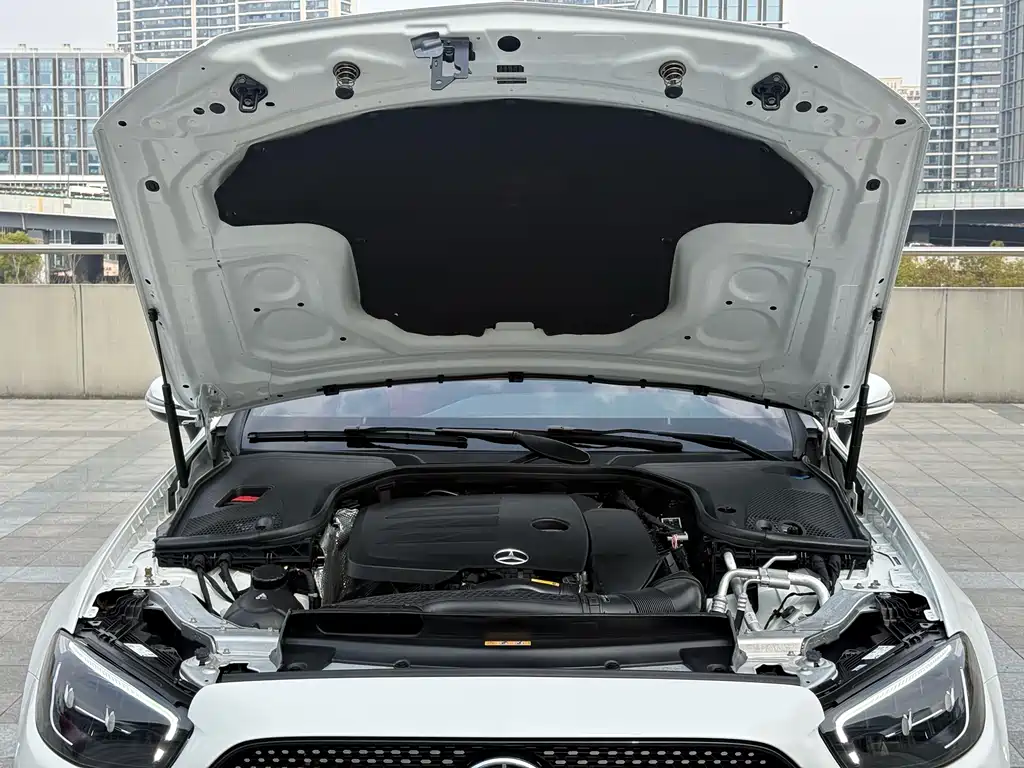 Mercedes-Benz E-Class 2023 — фото 13