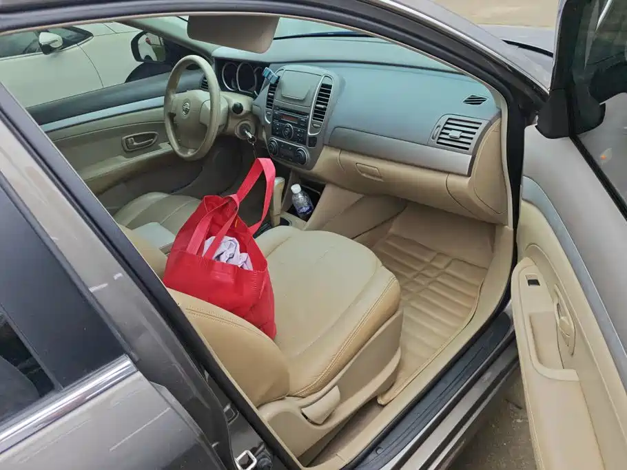 Nissan Sylphy 2015 — фото 8