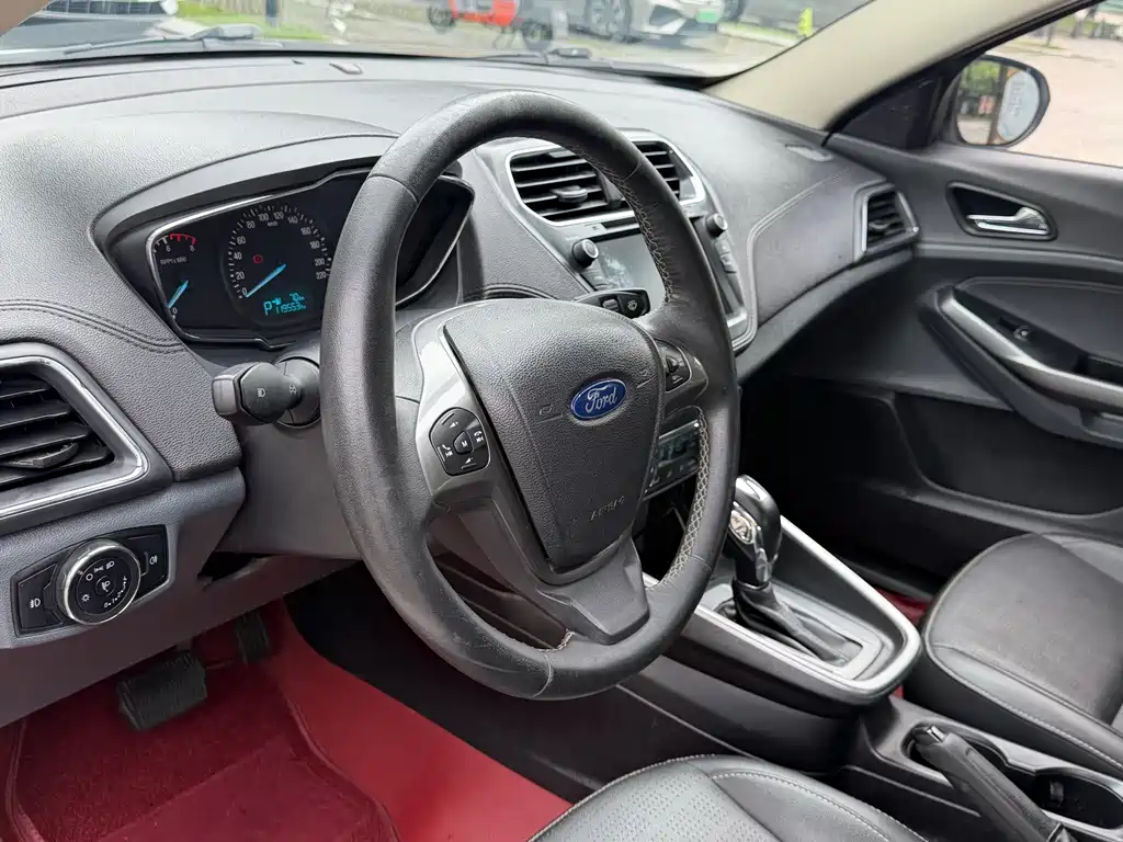 Ford Forrest 2018