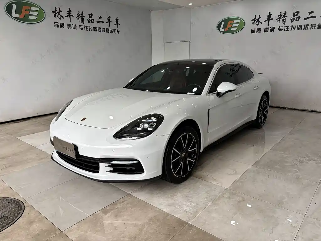Porsche Panamera 2021 — фото 1