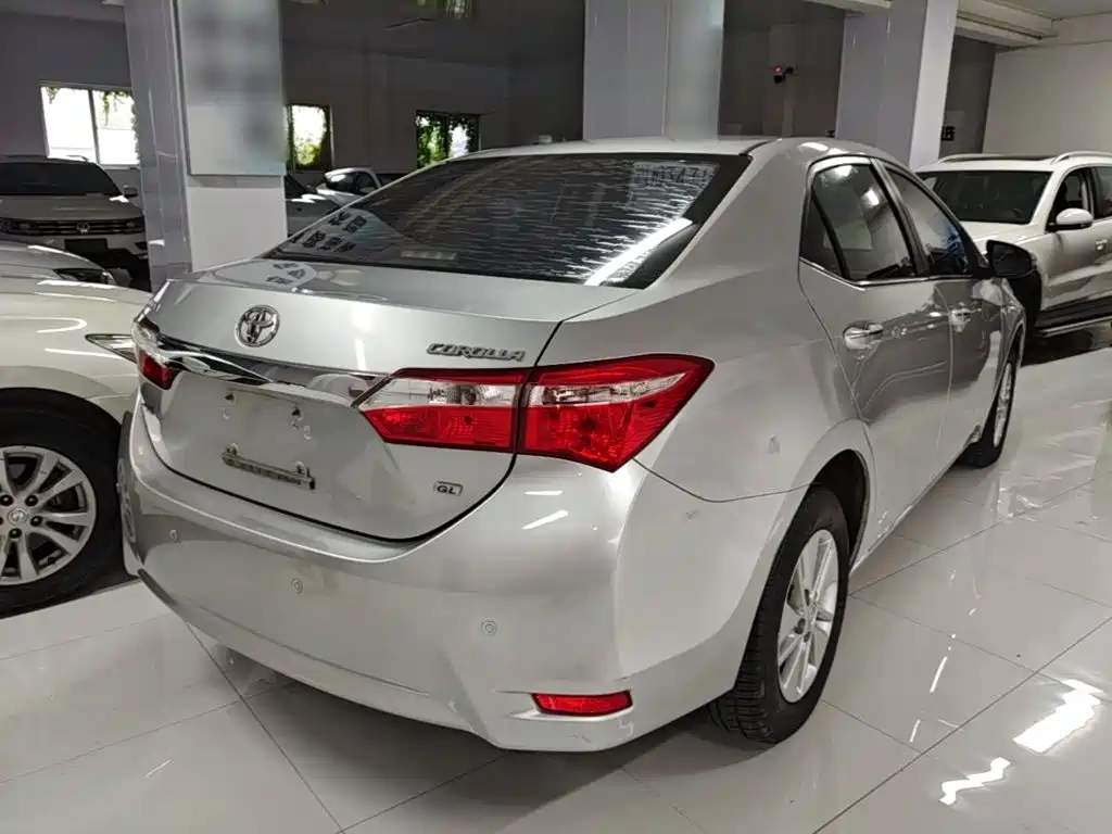 Toyota Corolla 2015