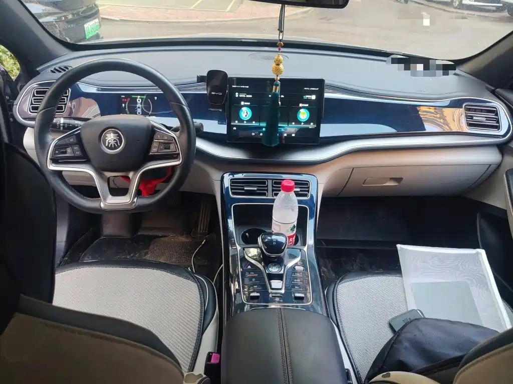 BYD Qin PLUS 2022 — фото 10
