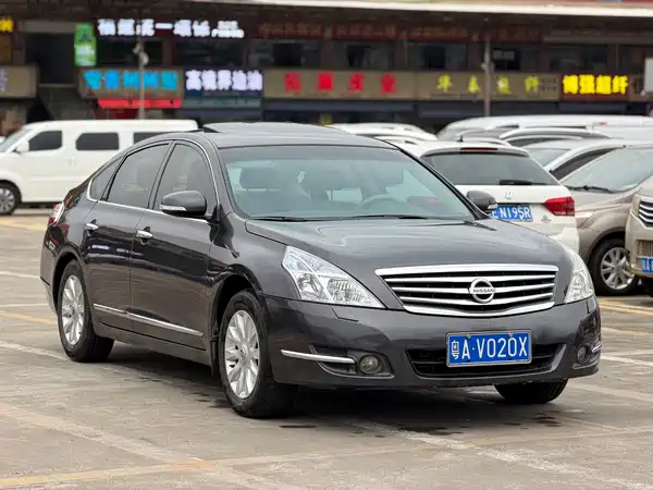 Nissan Teana 2010