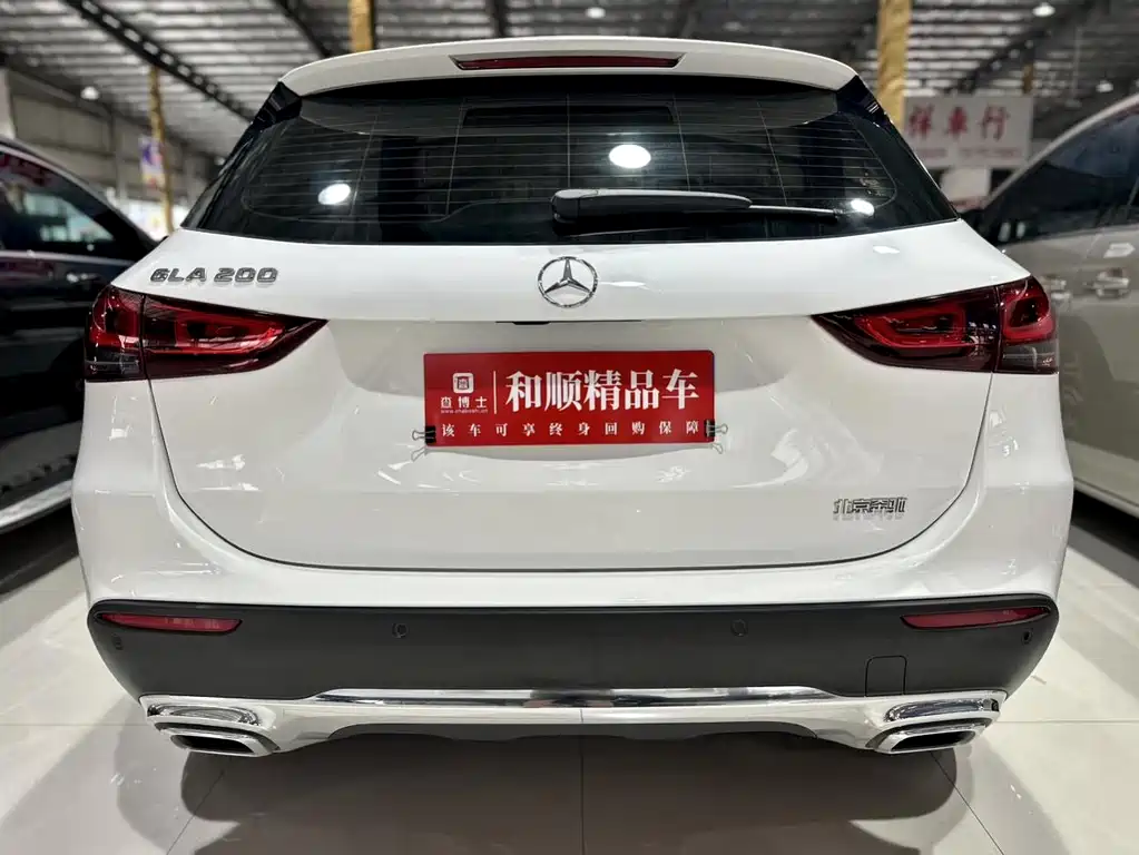 Mercedes-Benz GLA 2021