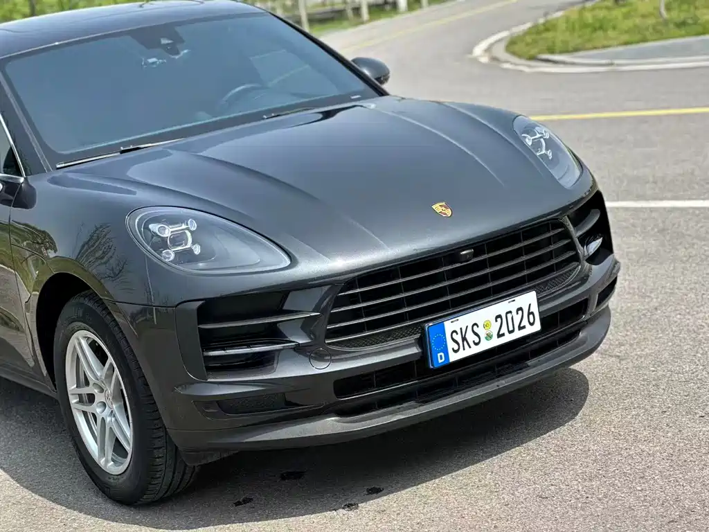 Porsche Macan 2021 — фото 8