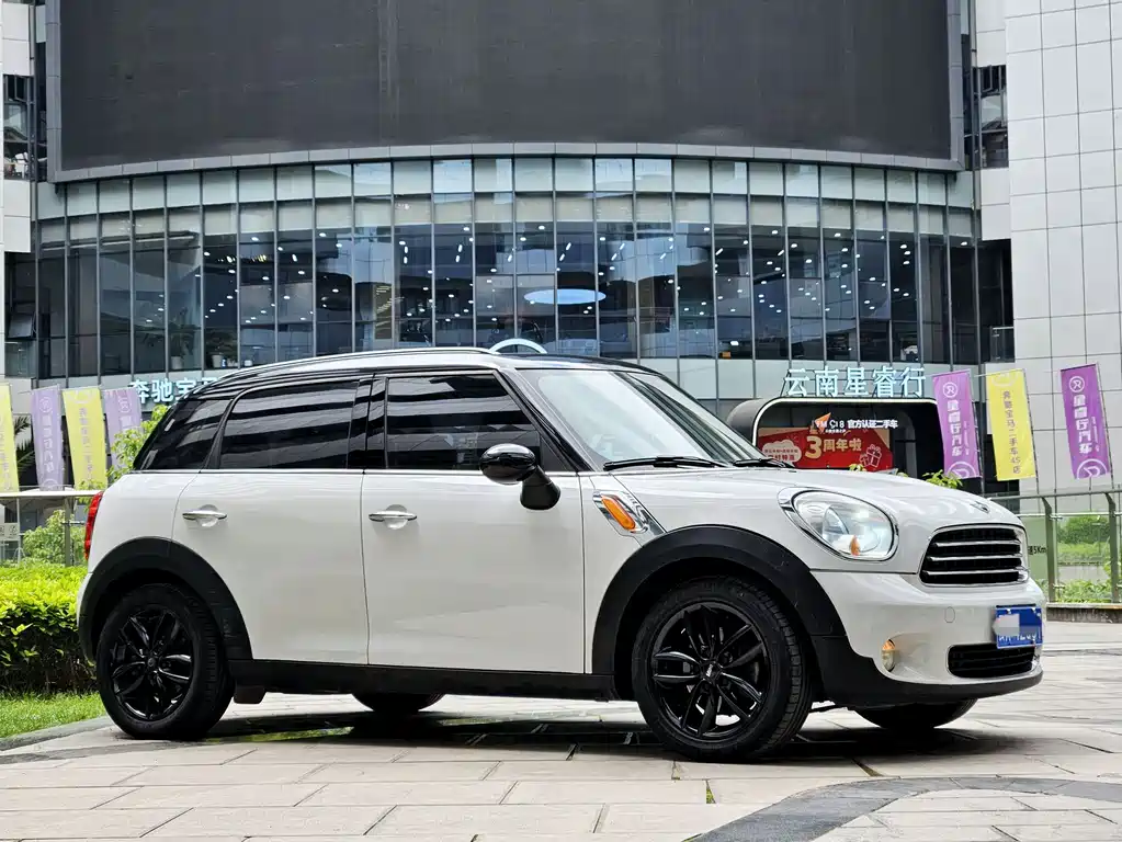 MINI Countryman 2013